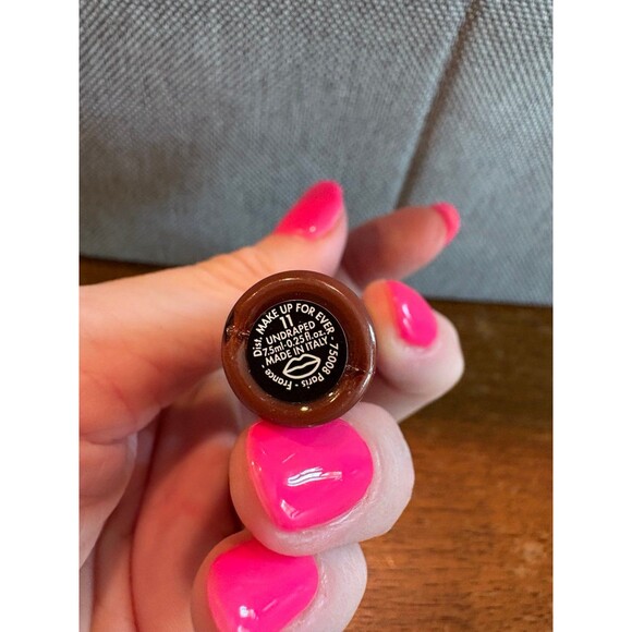 Makeup Forever lip color Undraped - Picture 2 of 2